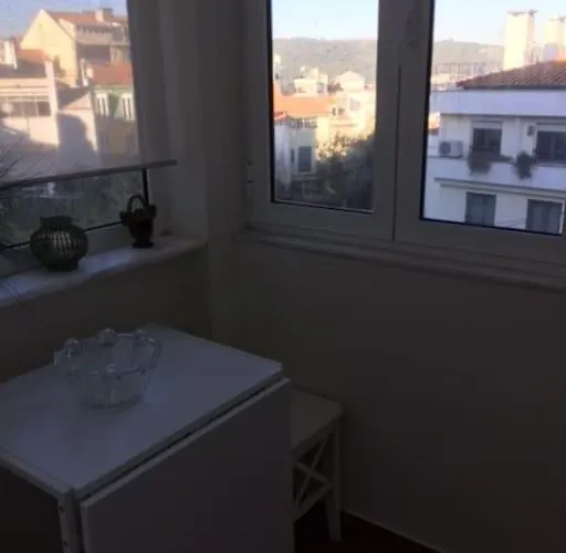 Unique Monsanto View 2 Bedrooms In Campolide *