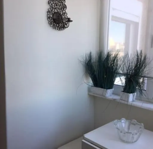 Unique Monsanto View 2 Bedrooms In Campolide * Lisboa