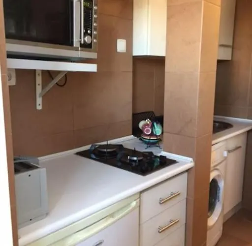 Unique Monsanto View 2 Bedrooms In Campolide Lisboa